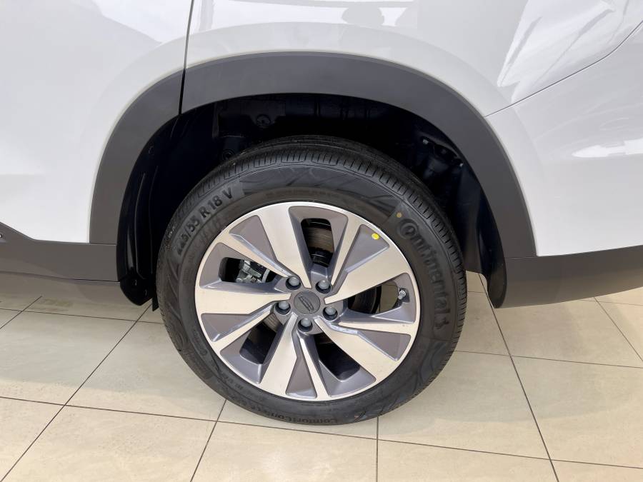 Автомобиль Geely Okavango